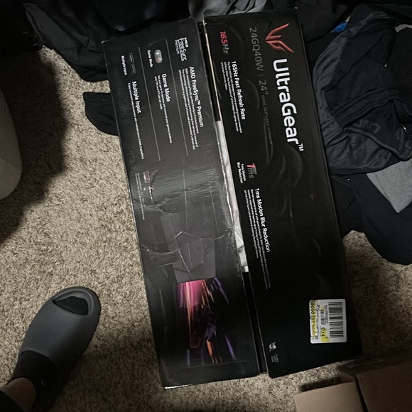 Lg ultra gear monitor - Picture 2 of 3